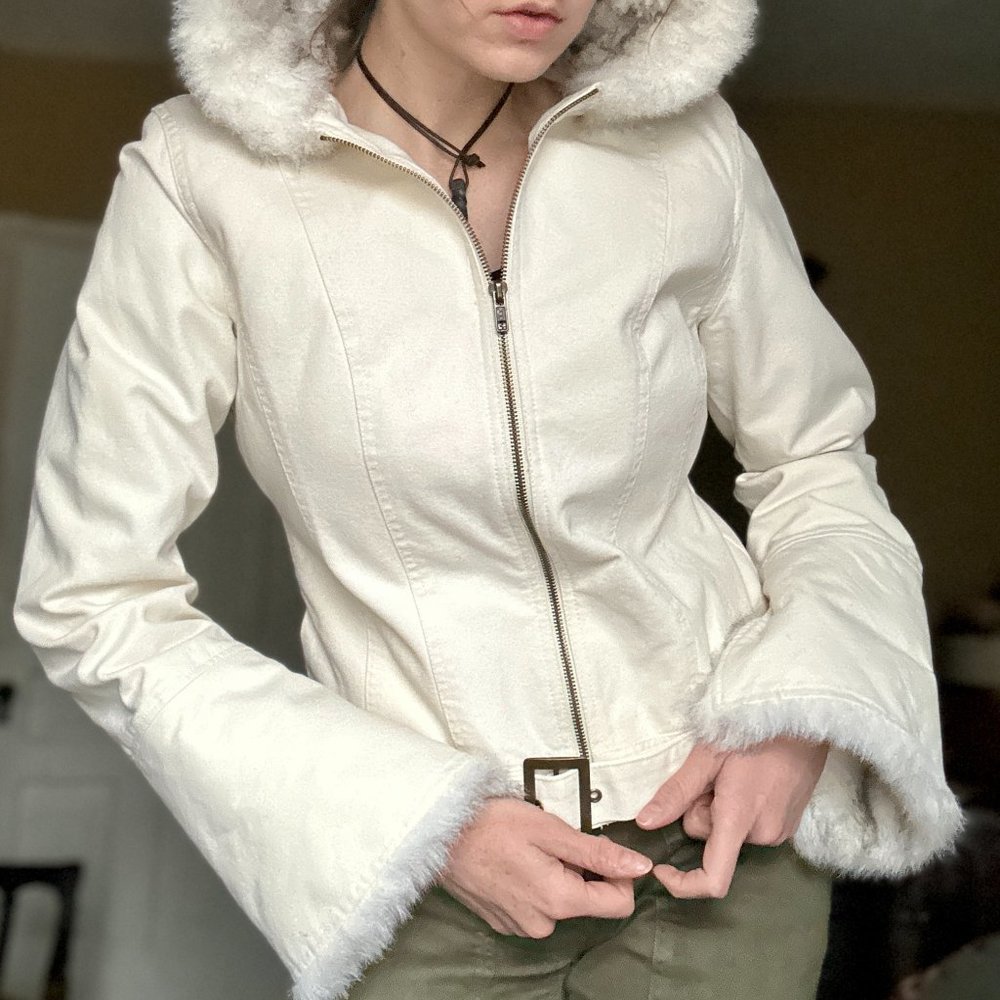 Wet Seal Y2K Ivory Fur Lined Denim Jacket Hooded Bell Sleeves